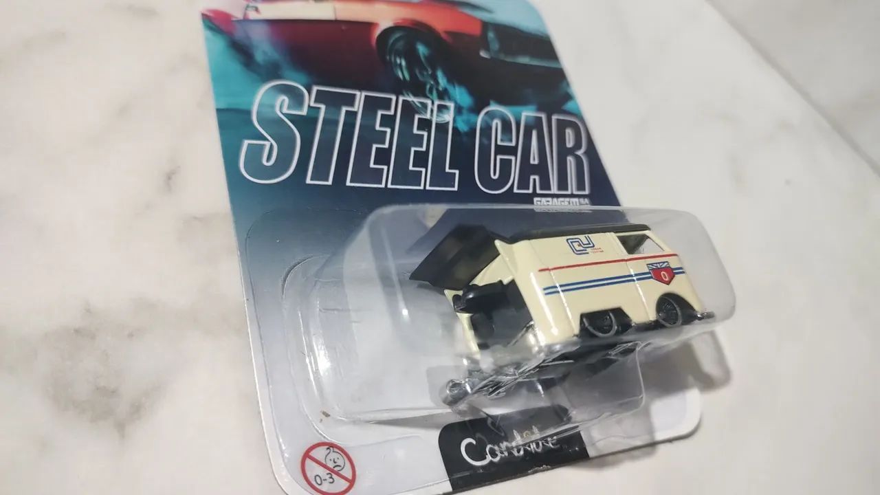 Kit com 2 Miniaturas - Volkswagen Fusca e Kool Kombi - Foto 5