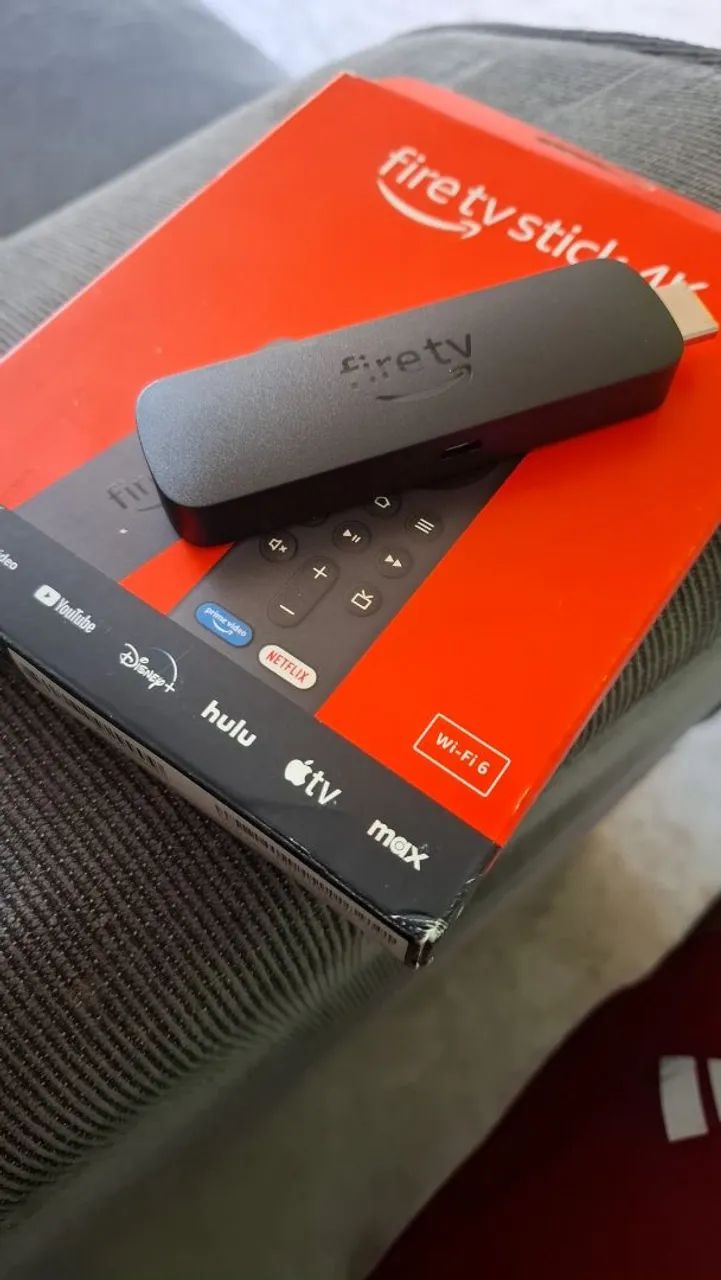 Vendo fire tv stick novo na caixa.