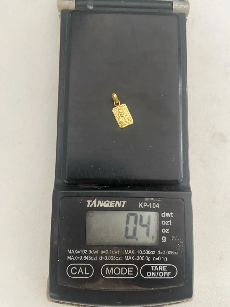 Pingente de ouro 18k com imagem de Jesus - Foto 2