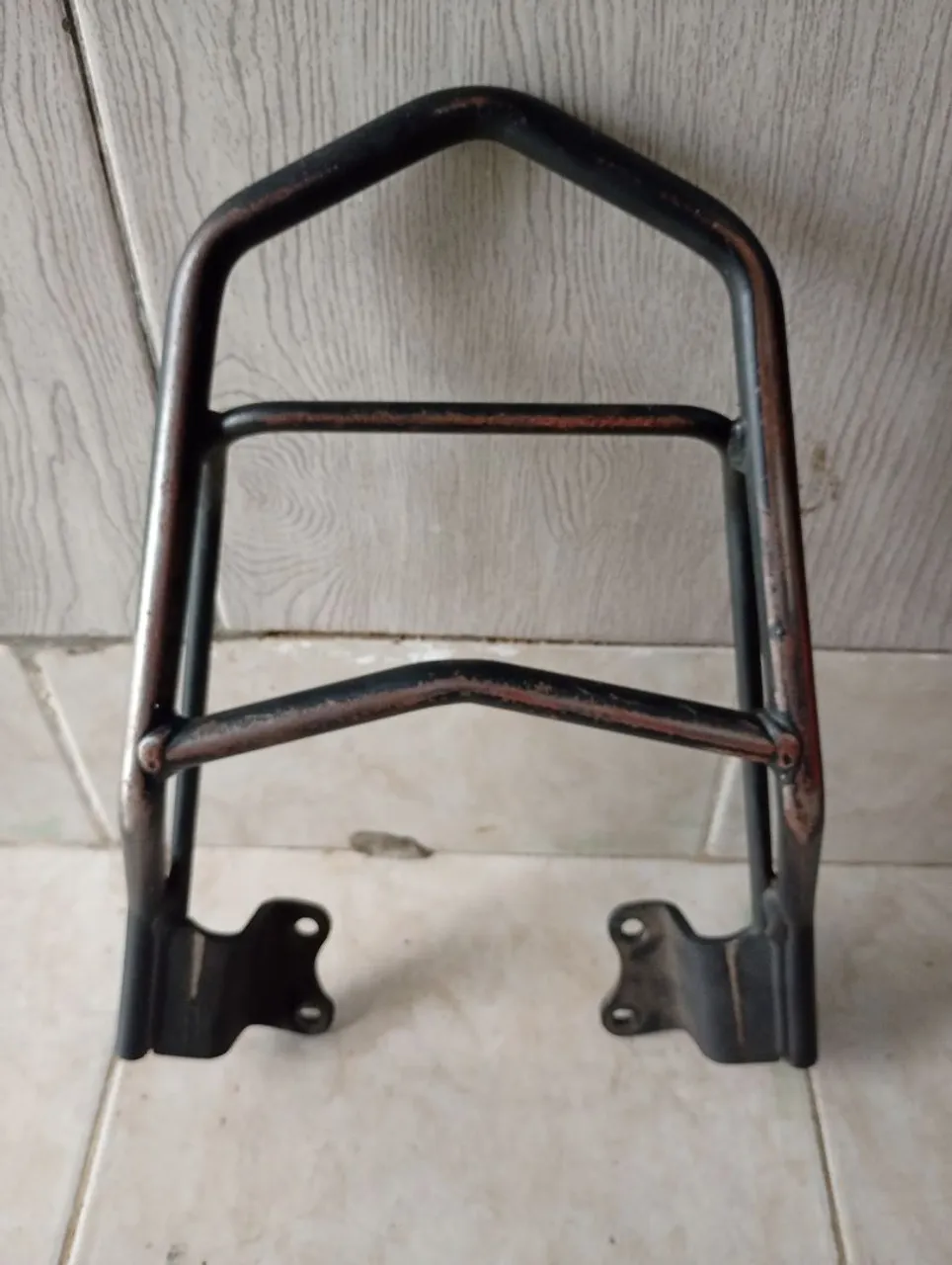 Bagageiro Traseiro para Moto - Resistente e Durável