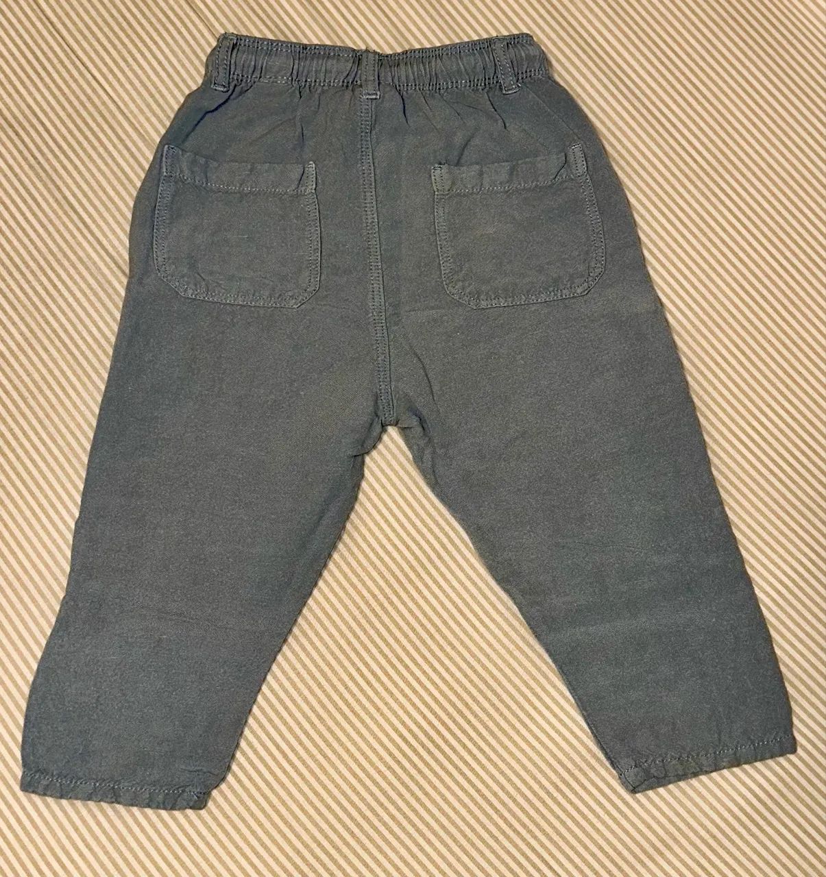 Calça infantil azul de linho 