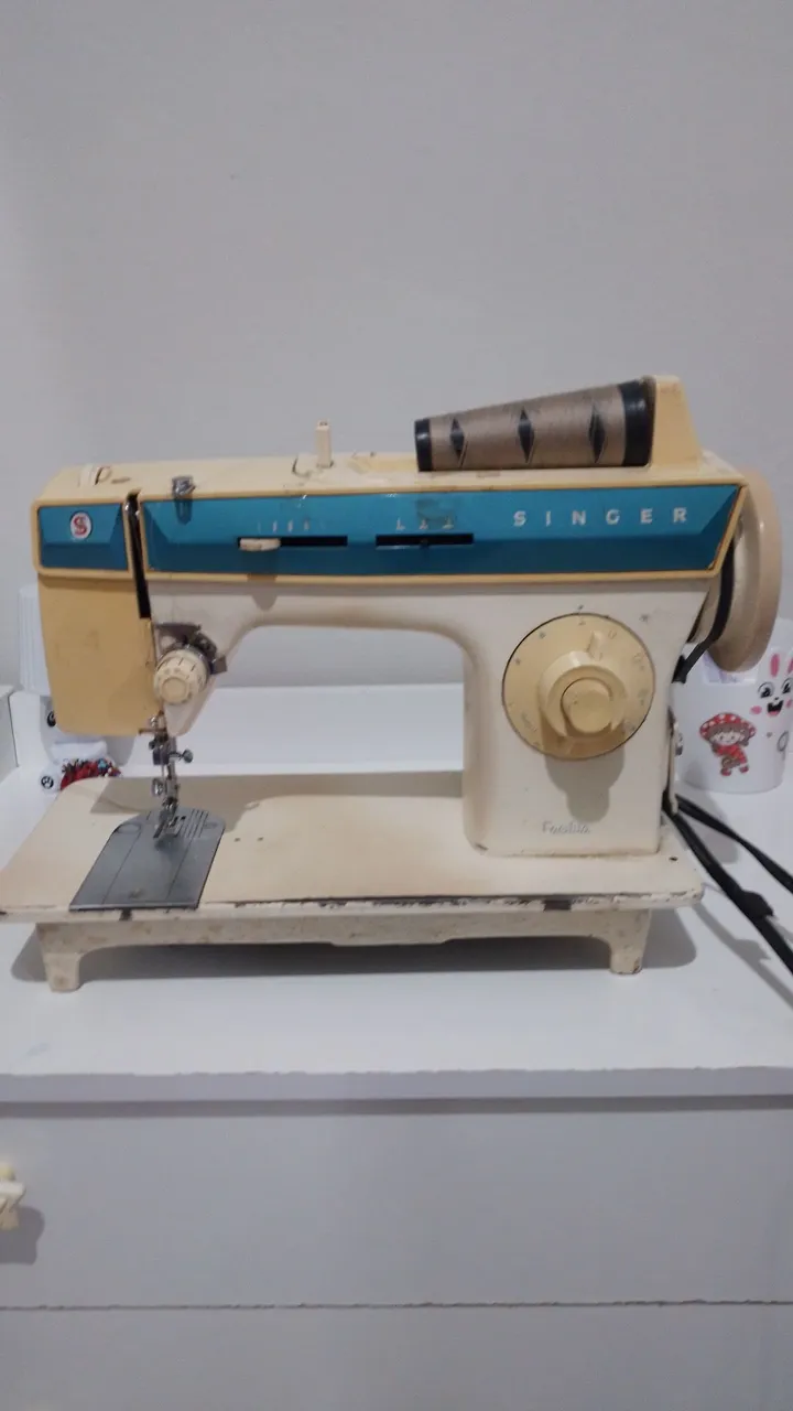 Máquina de costura Singer Facilita