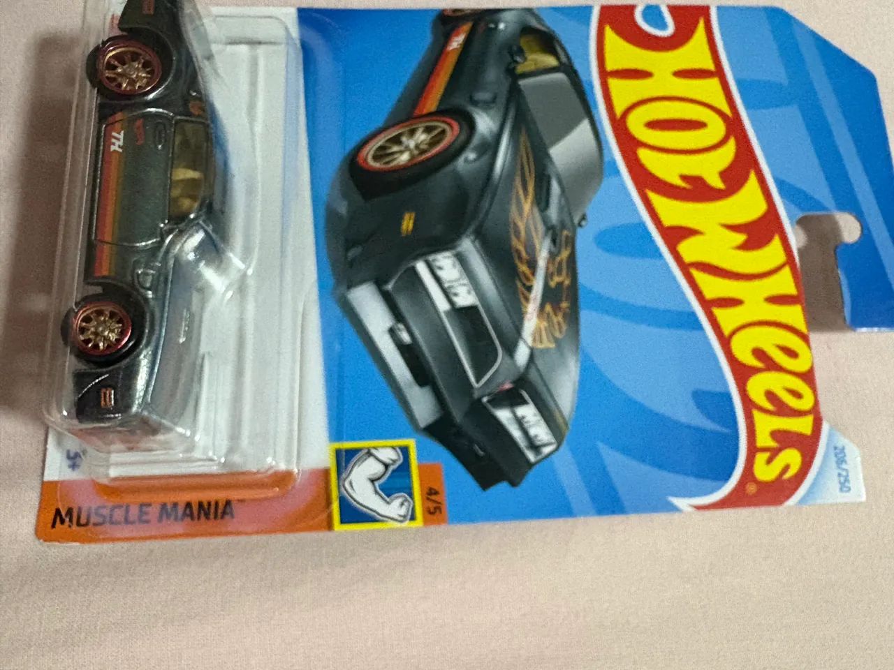 Hot Wheels 77' Pontiac Firebird super treasure hunt - Foto 3