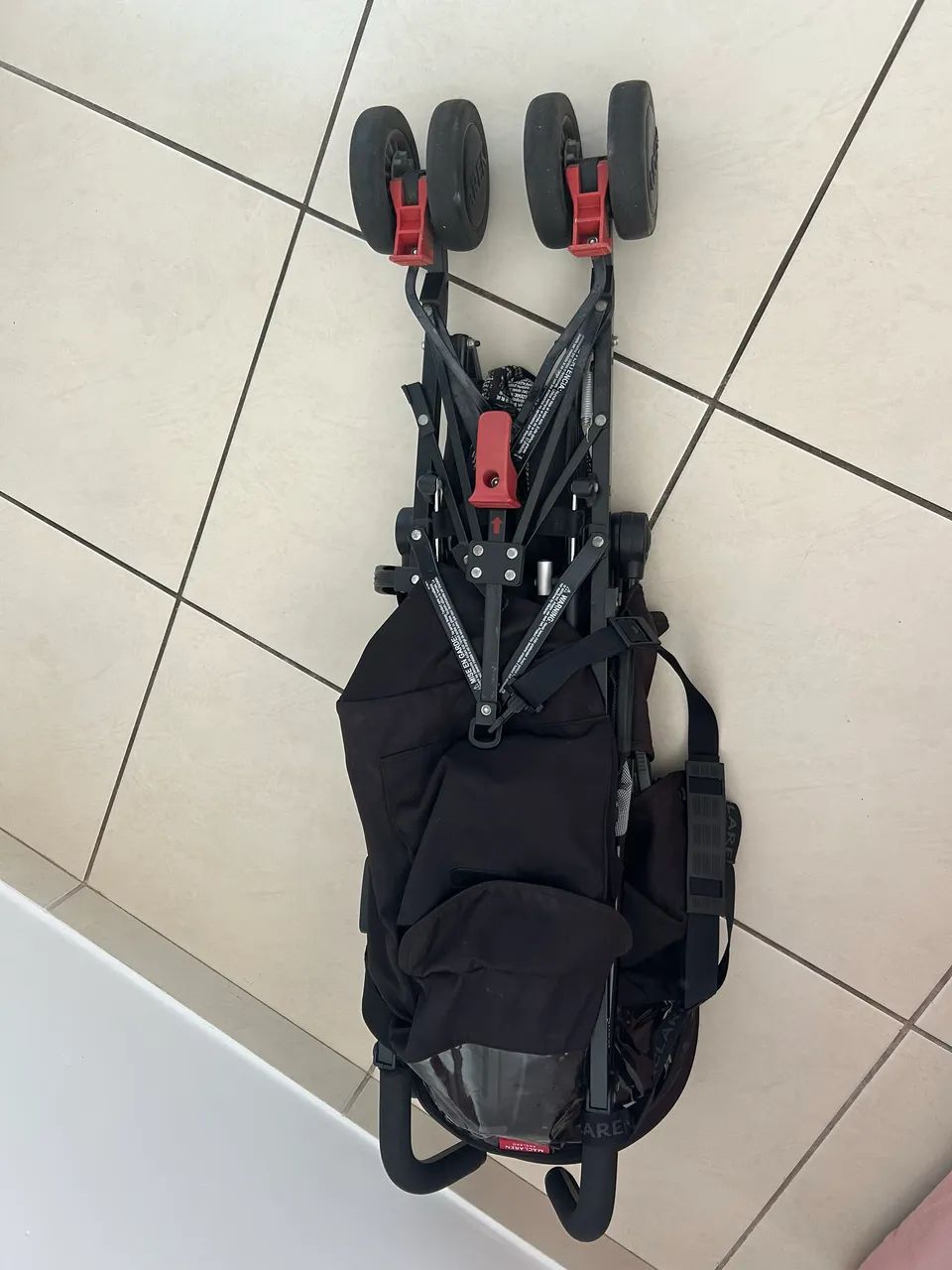 Carrinho de Bebê Guarda Chuva MacLaren Até 25kg - Brinquedos e Jogos ...