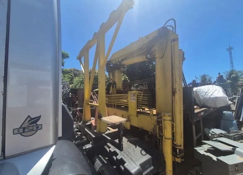 Caminhão Munck 2014 - Foto 2