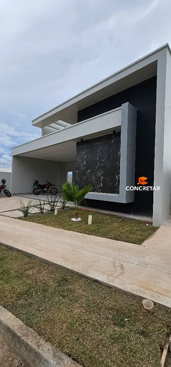 Vendo casa 3 Suítes acabamento AA Real Park