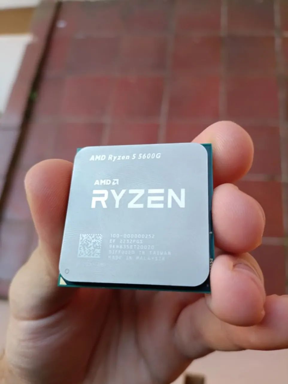 Ryzen 5 5600G, usado em excelente estado, sem cooler