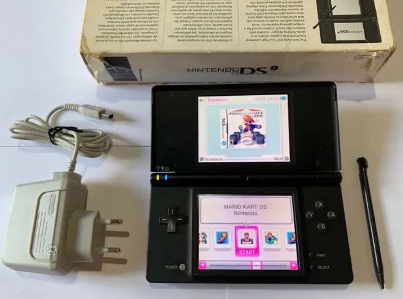 Nintendo Dsi preto desbloqueado com caixa - Foto 3