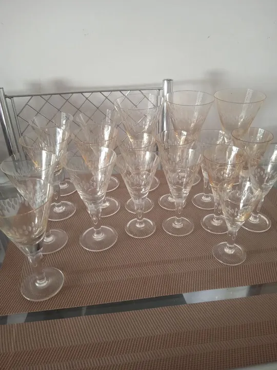 Taças de Cristal (diversos tamanhos e valores)