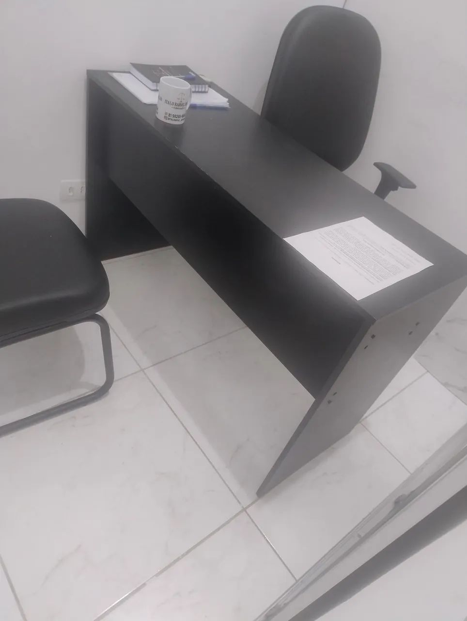 Mesa de escritório preta466449540464650241