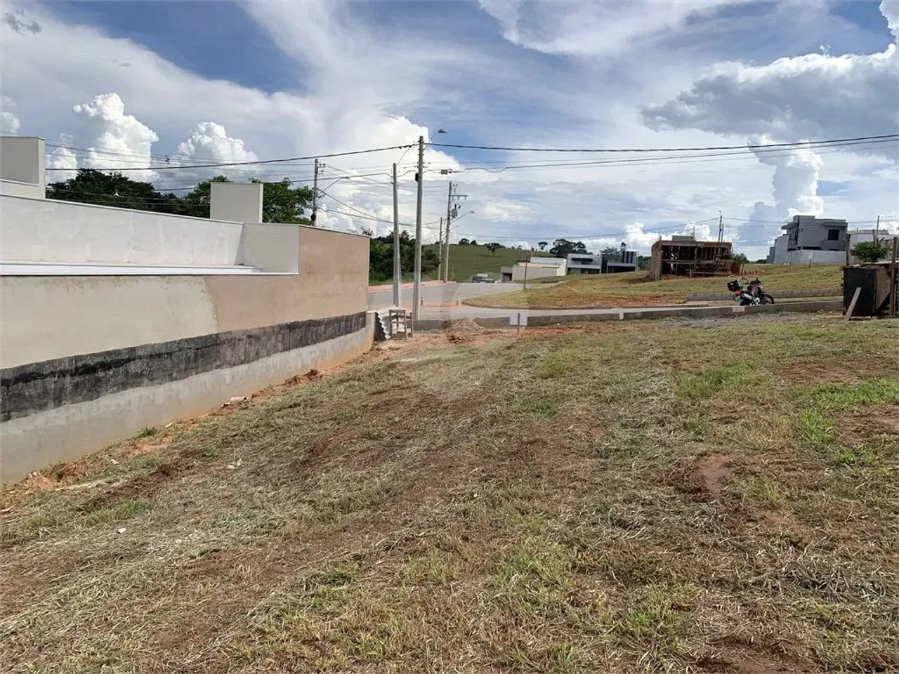 Loteamento à venda em Jardim Villagio Milano - SP