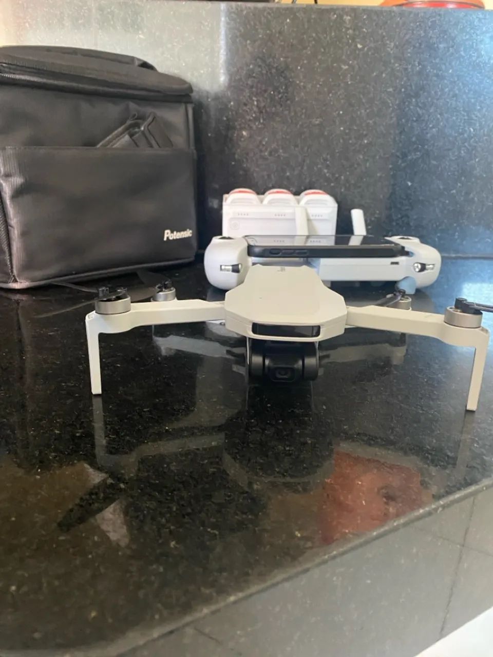 Drone Potensic com controle remoto e bateria extra - Foto 2