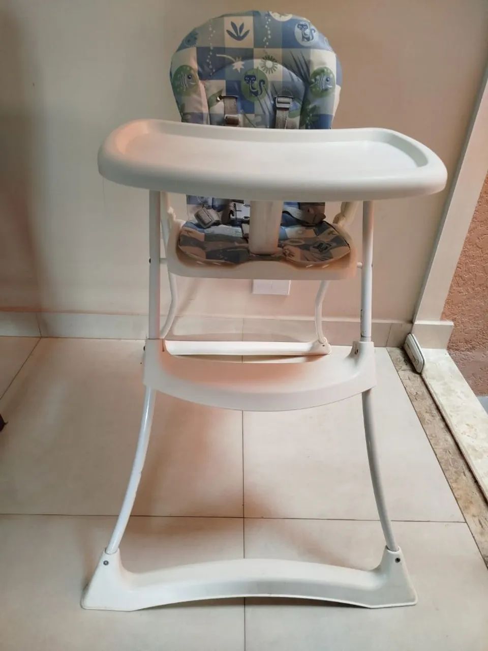 Cadeirão de Alimentação 64352683261570123