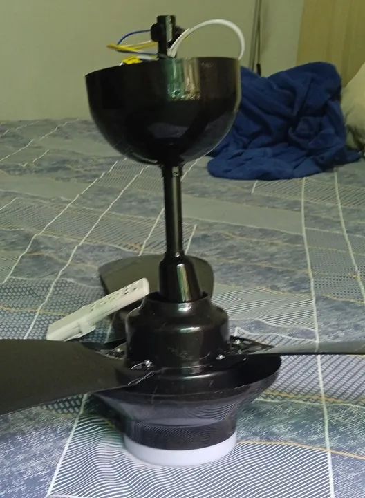 Ventilador de Teto Preto - seminovo - Foto 2