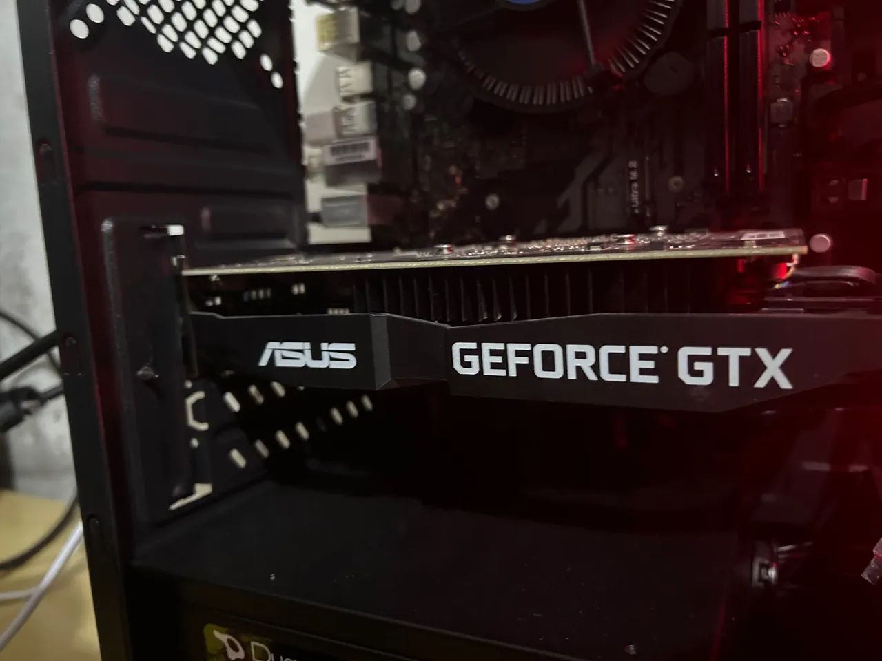 GeForce GTX 1650 ex 4 GB ASUS - Foto 2