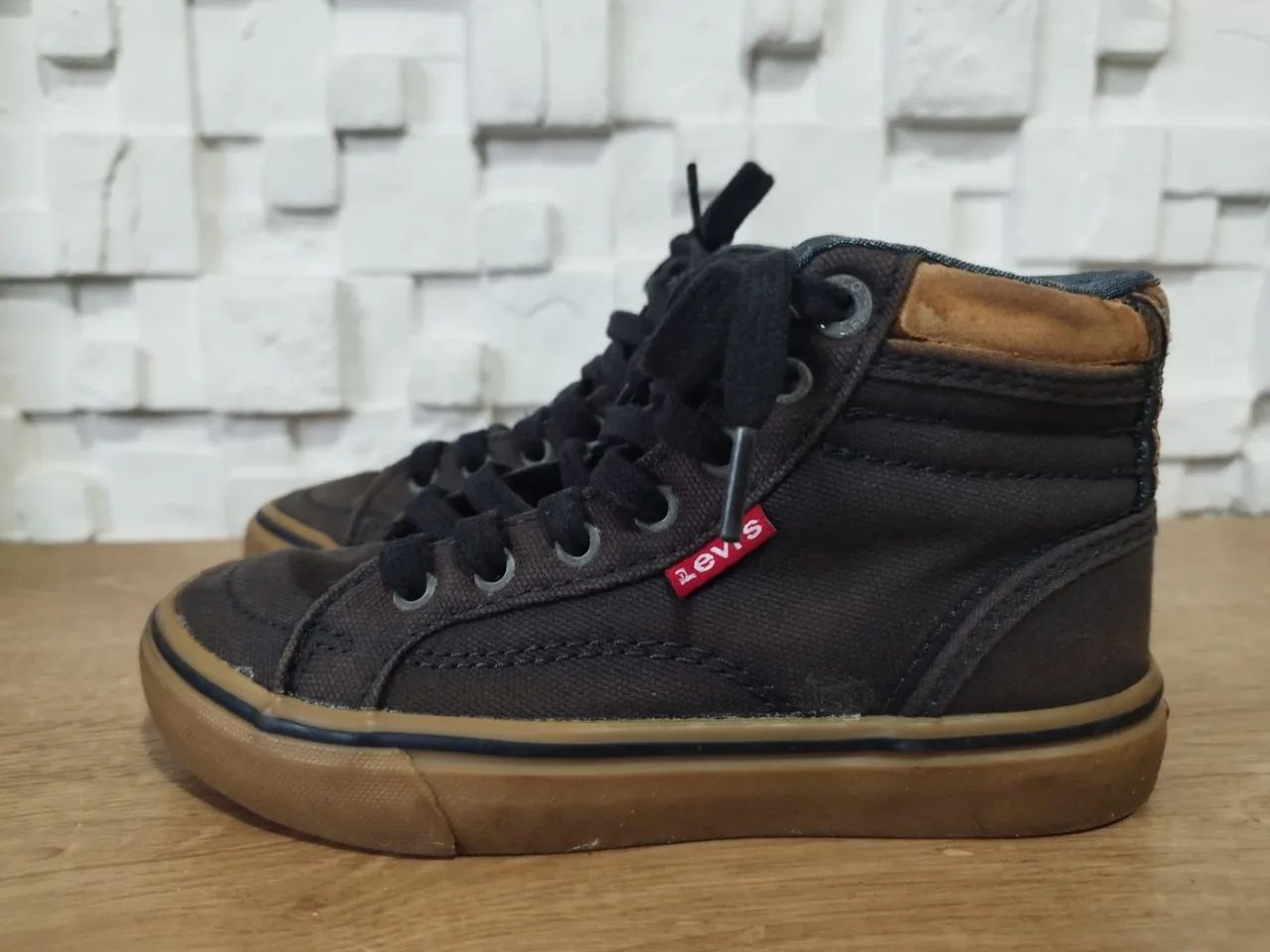 Tênis Levi's Infantil - Tamanho 26 Conforto e Estilo! - Foto 2