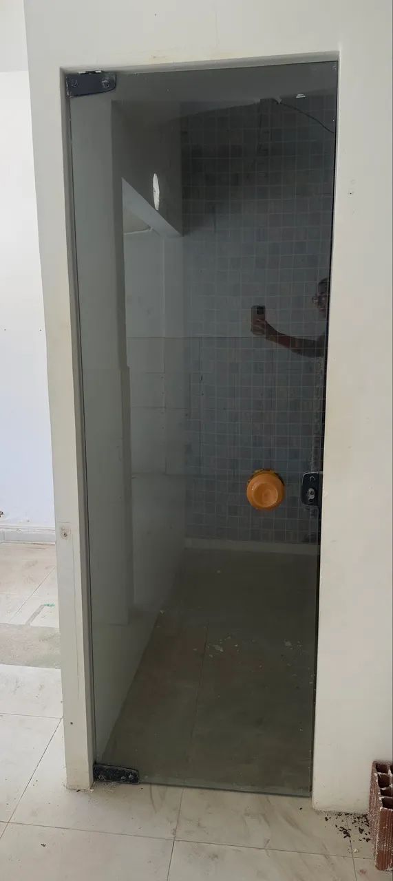 Porta de vidro pivotante  - Foto 2