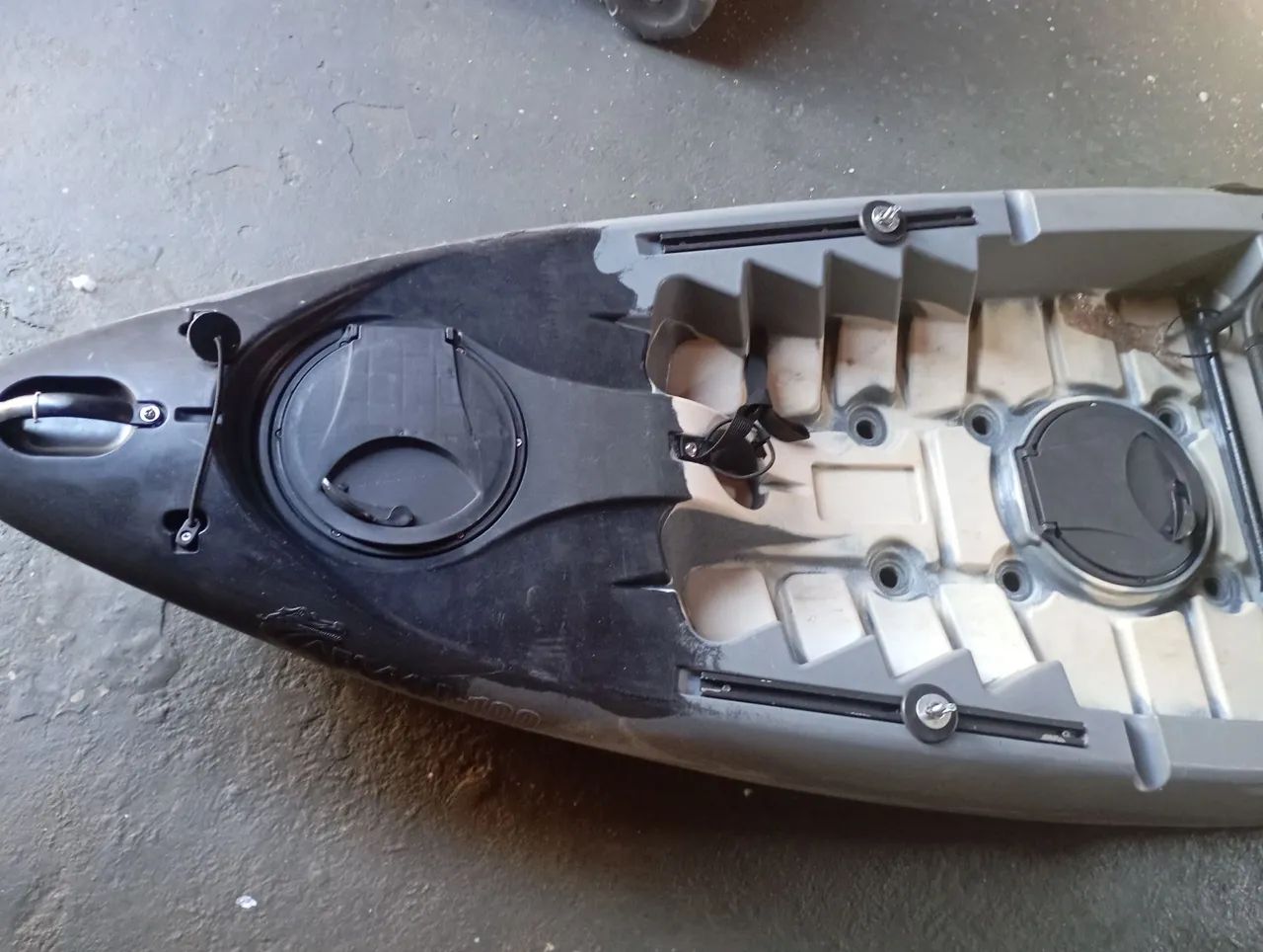 Vendo caiaque caiman 100 watz * valor 2.200 parcelo 12x somente venda - Foto 3