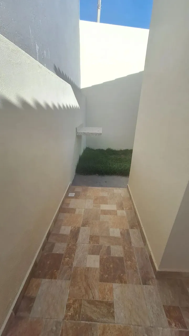 Casa Linear no Atlântico Norte