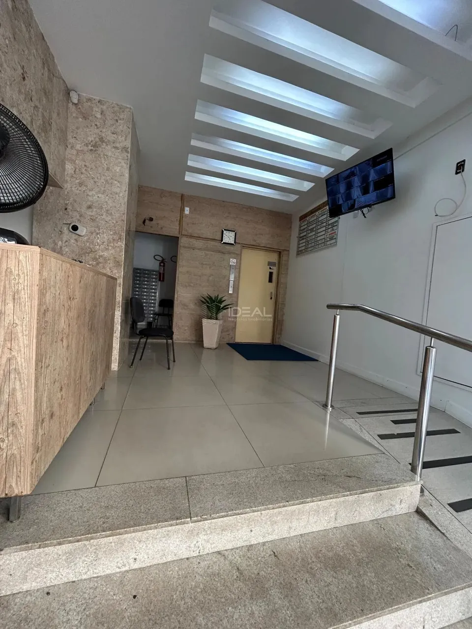 Sala Comercial em Centro - Campos dos Goytacazes