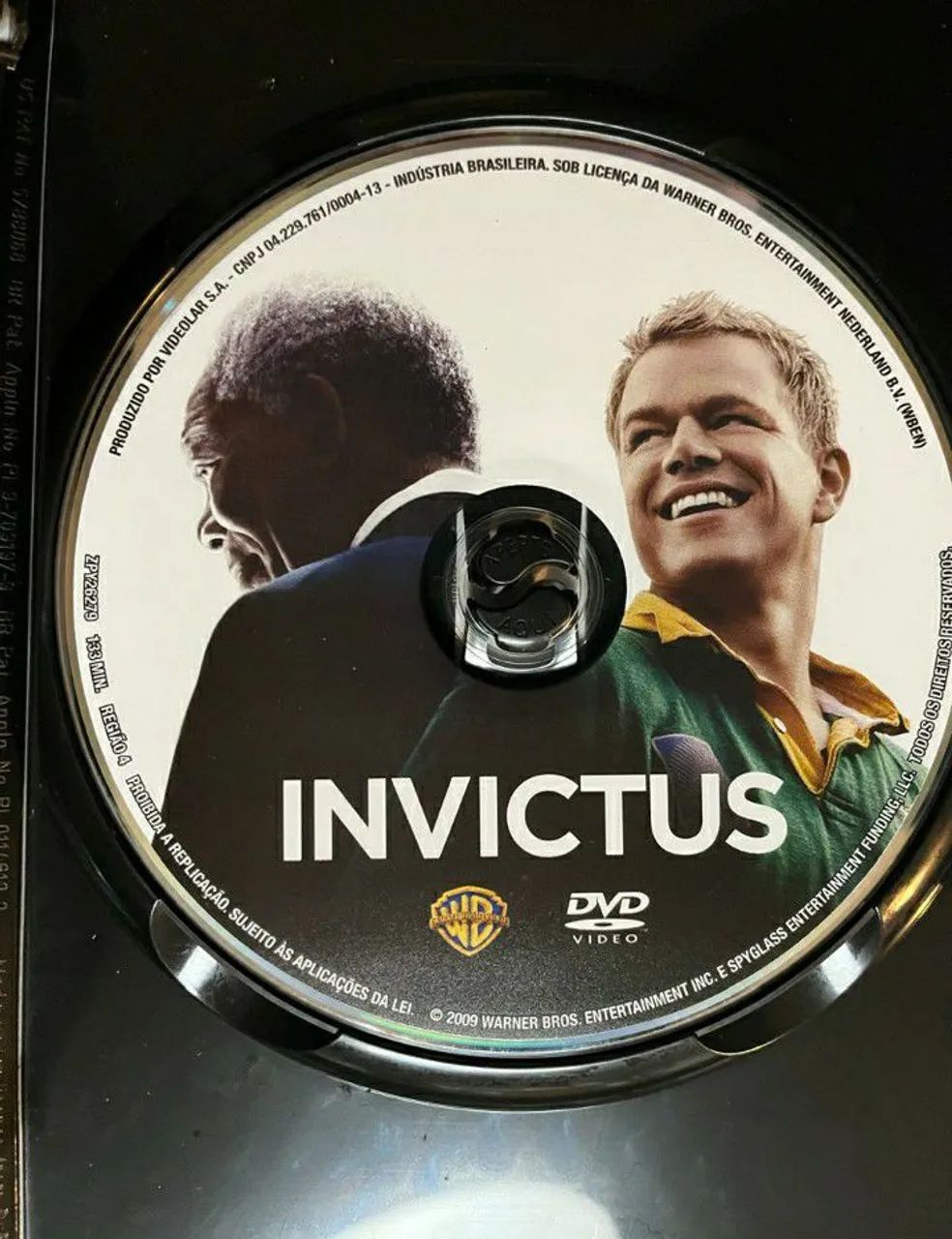 Invictus - DVD - Morgan Freeman e Matt Damon - Foto 3