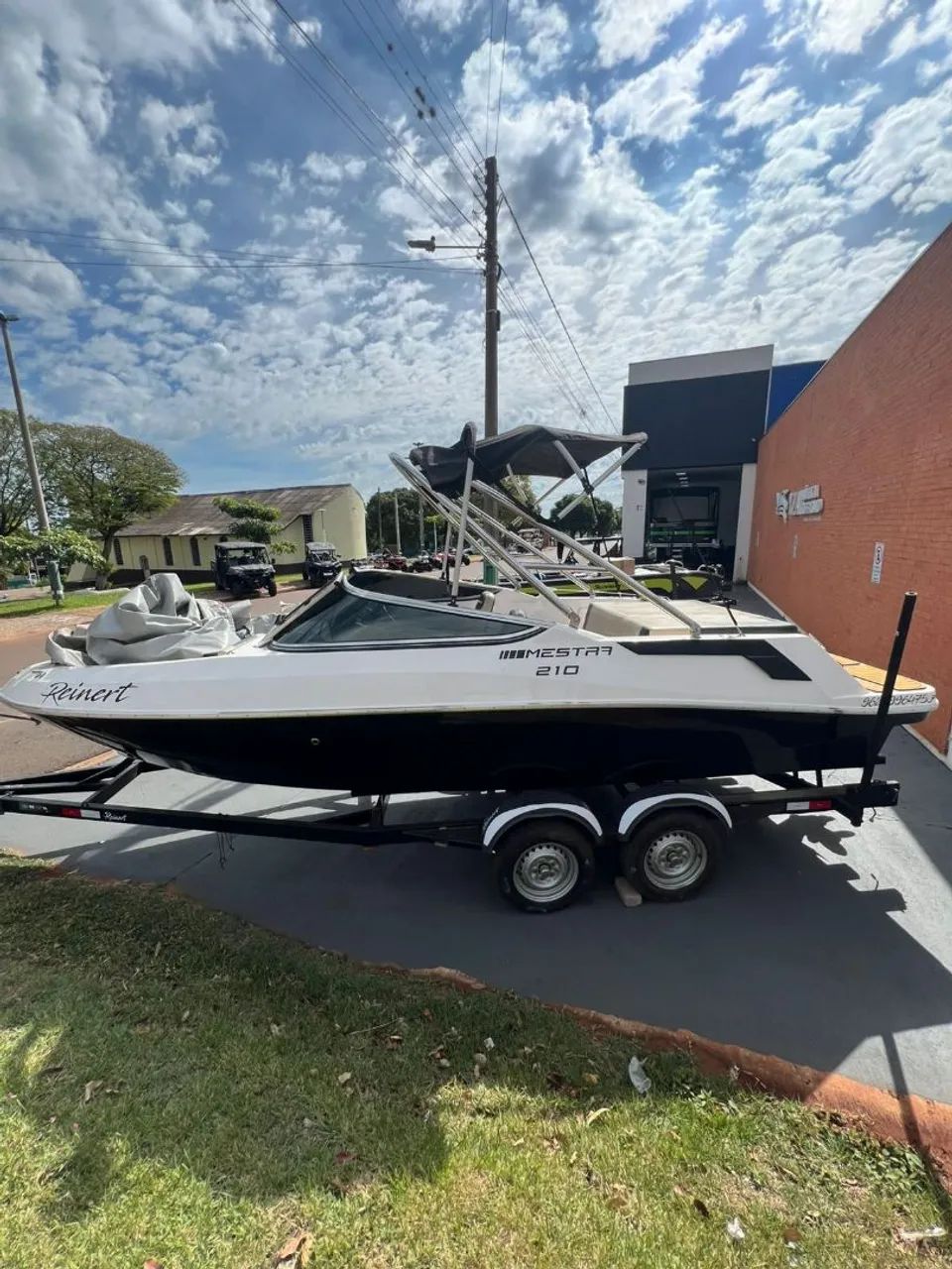 Lancha Mestra 210 