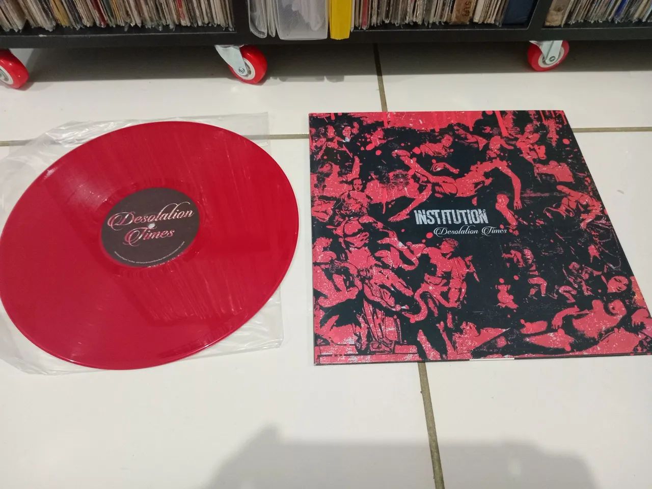 Disco de Vinil - Institution - Desolation Times
