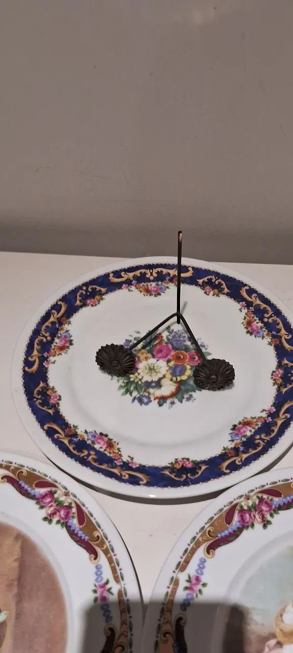   Prato em Porcelana  - Foto 2