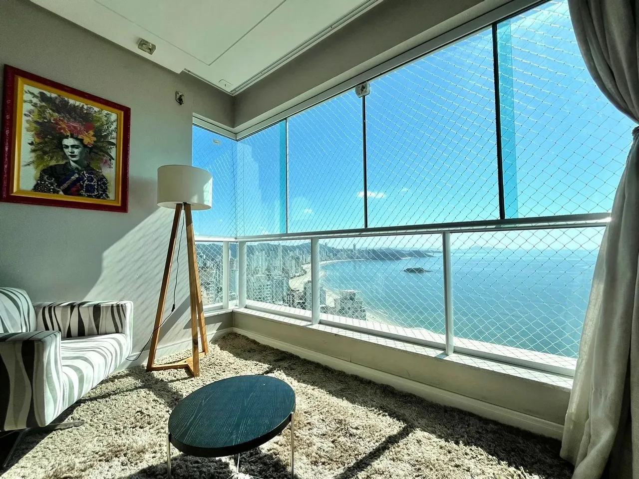 Apartamento Vista Mar 4 Suítes Aluguel Anual no Villa Serena Embraed