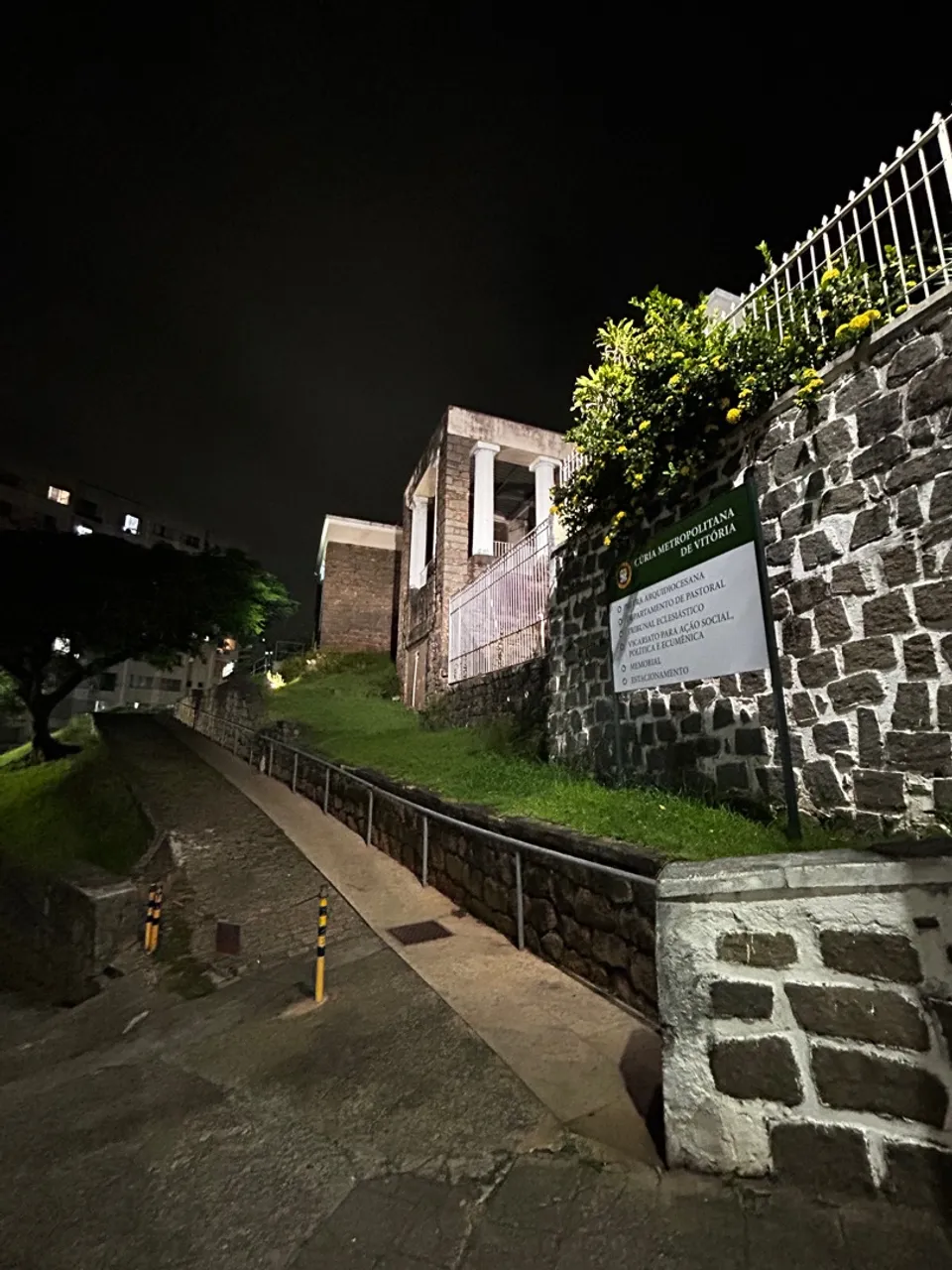 SUZY CARDOSO Duplex 5 quartos cidade alta centro Vitória es