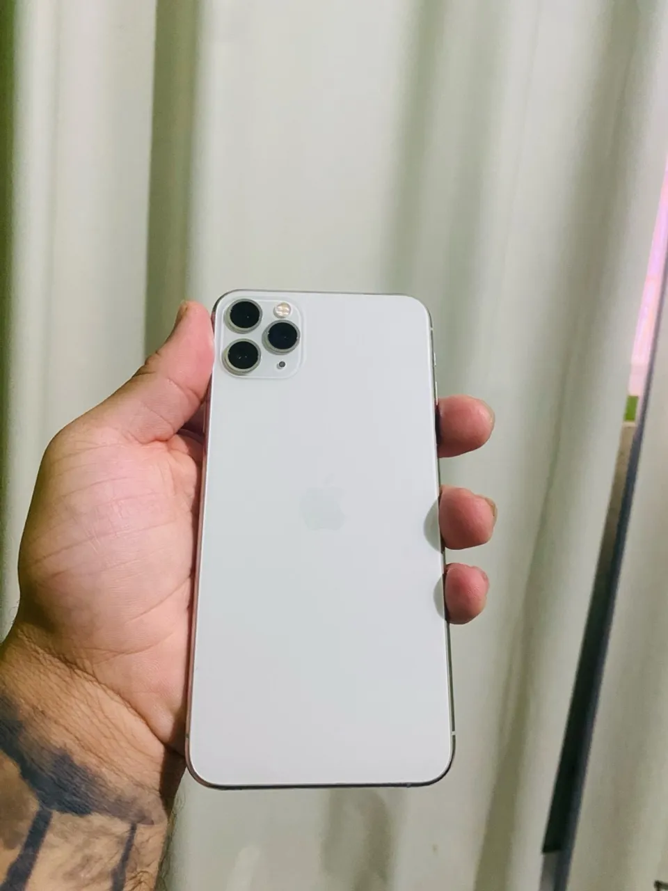 IPHONE 11 PRO MAX (SUPER BARATO)
