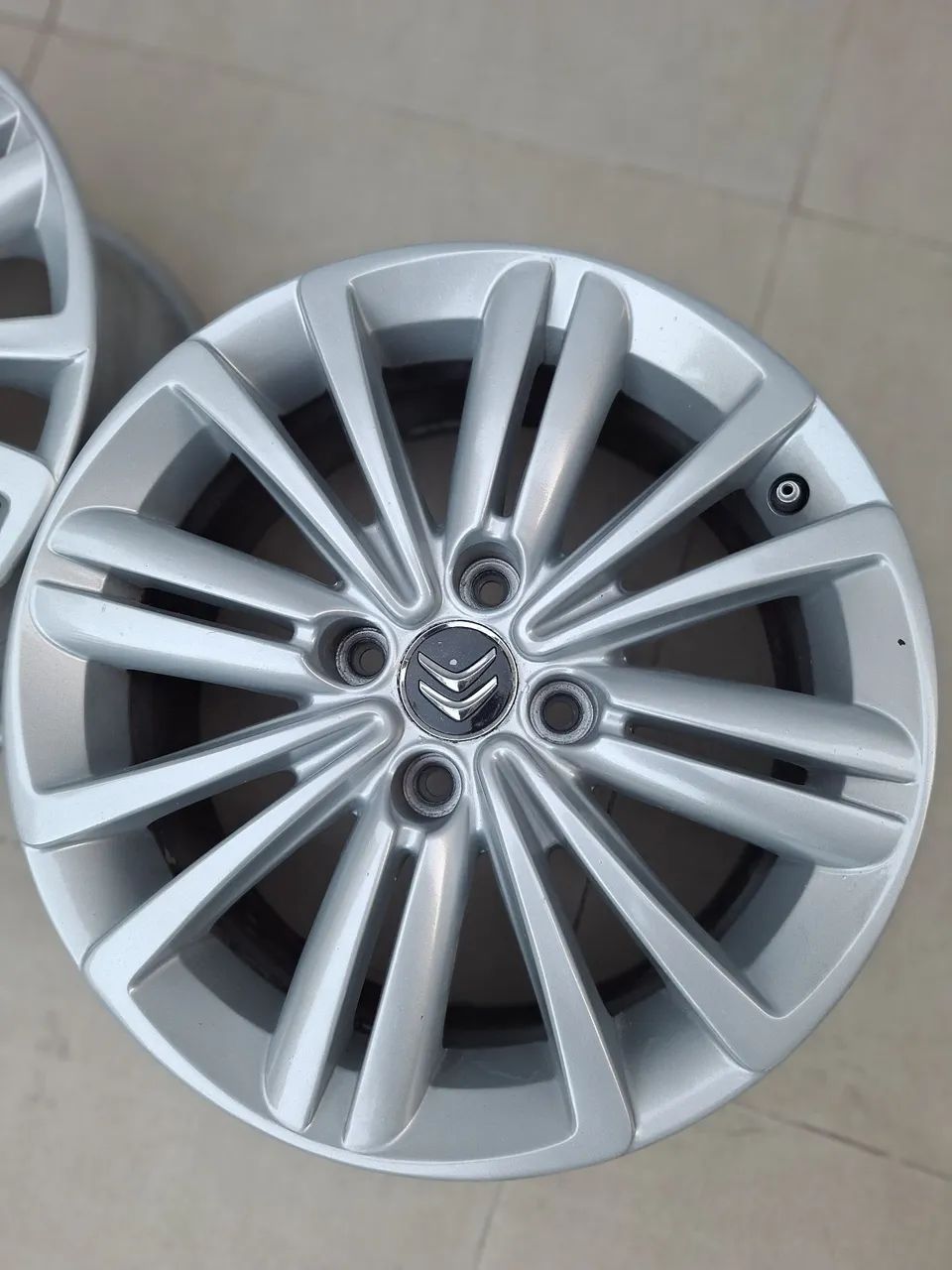 Jogo de rodas Citroën 16 polegadas - Foto 5