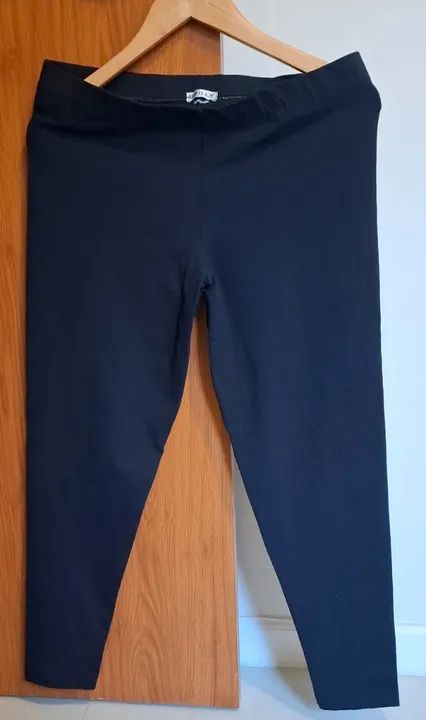 Calça Estilo Legging Preta Grande