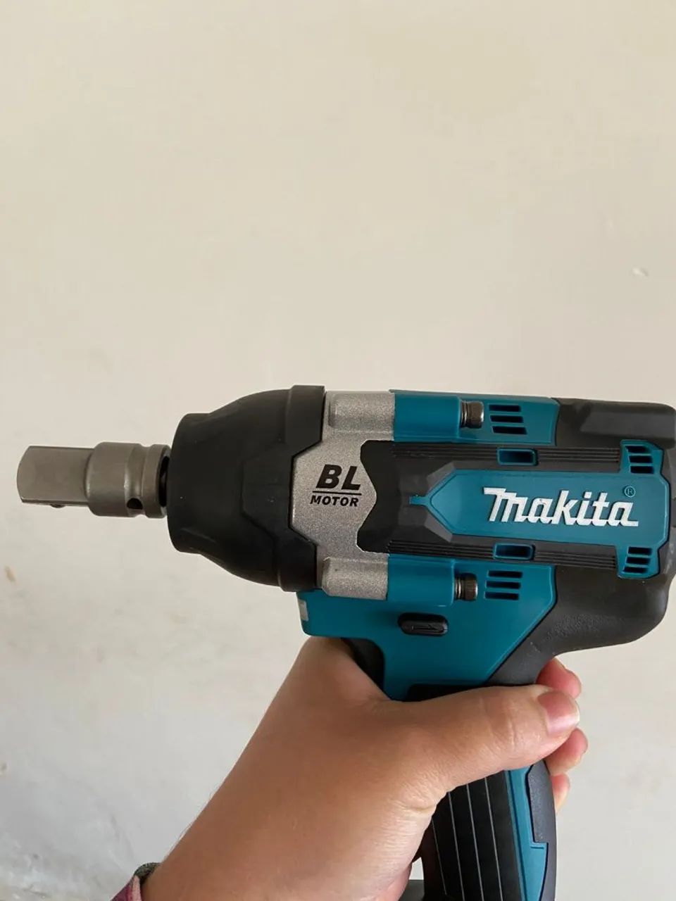 Parafusadeira de Impacto 40V Max XGT Makita - Foto 4