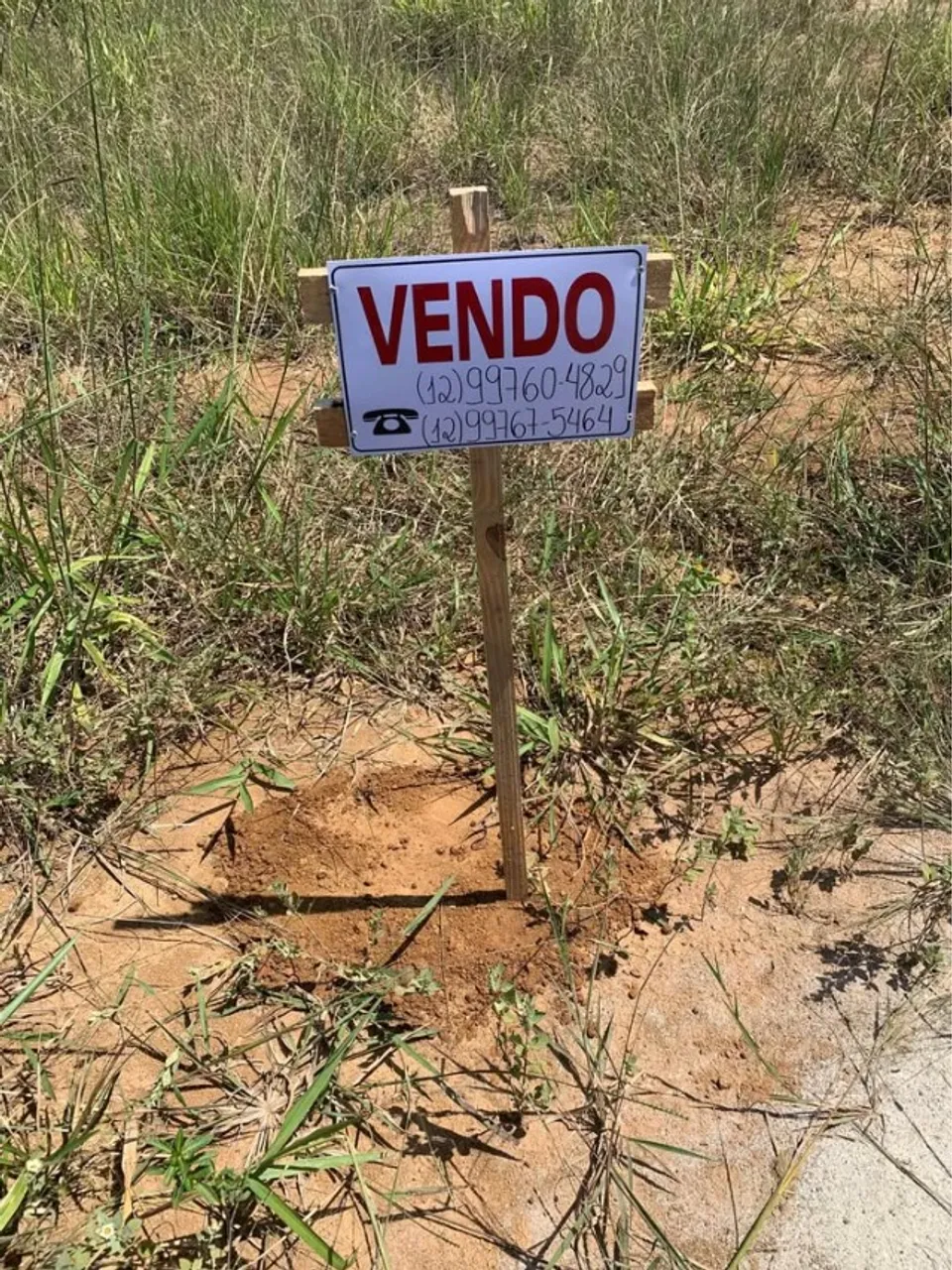 Terreno Jardim das Figueiras 8x21
