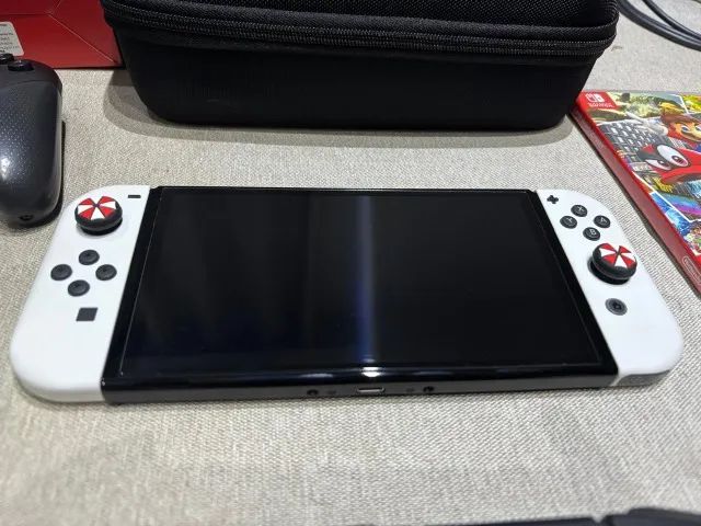 Nintendo Switch OLED 64GB - Kit Completo - Foto 2