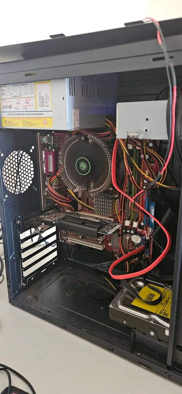 Computador core 2 duo, 4gb ram e ATI HD 4330 - Foto 3