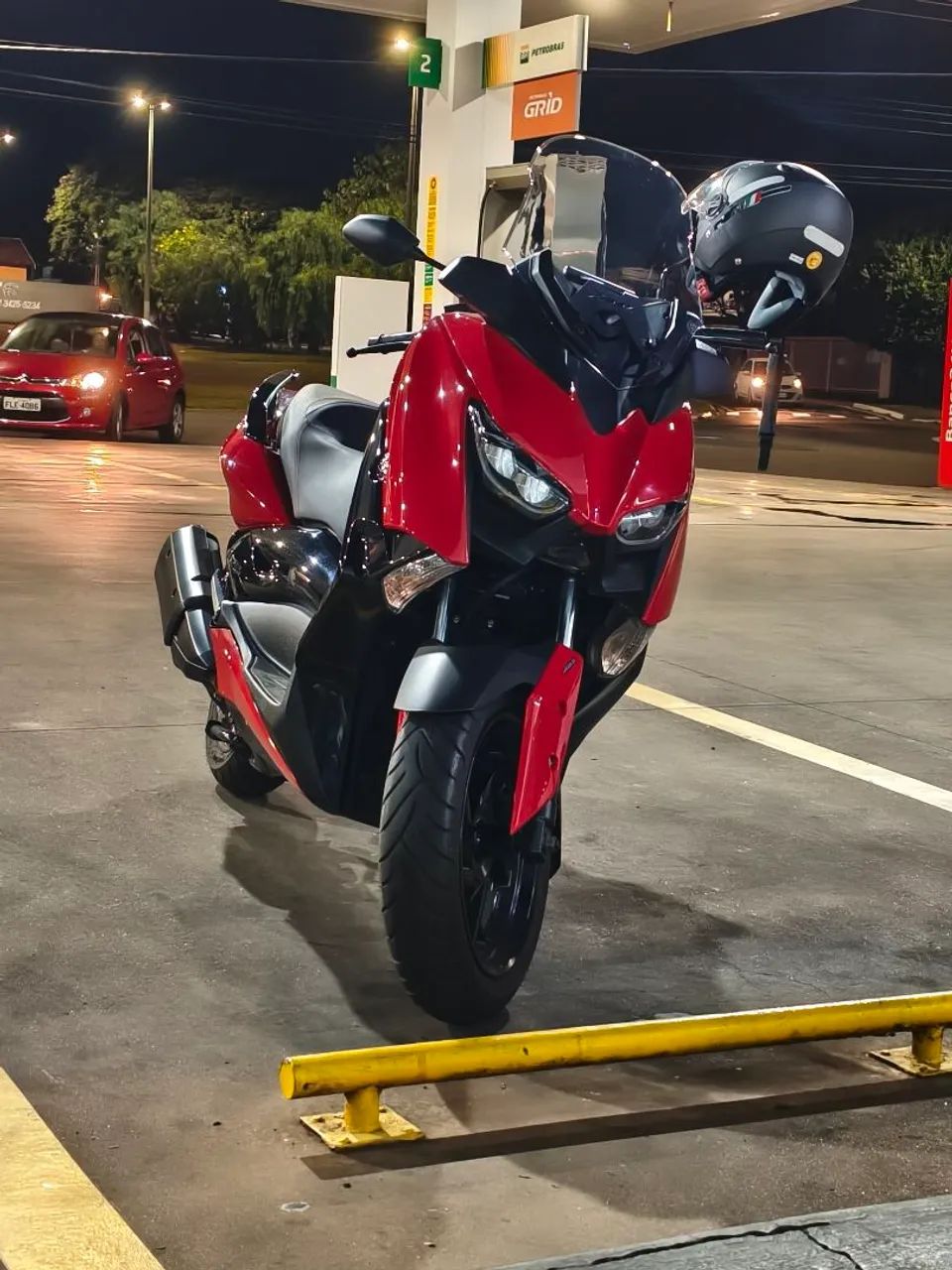 YAMAHA X MAX 250 