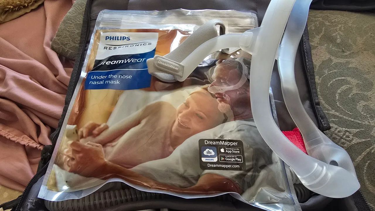 CPAP, RESPIRADOR E UMIDIFICADOR NASAL - RESMED -AIRSENSE 10 - Foto 3