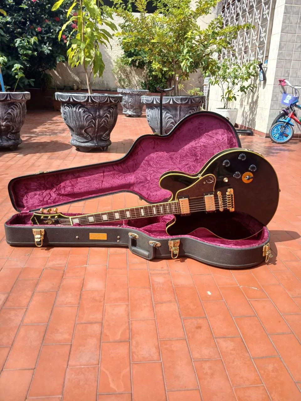 GUITARRA EPIPHONE LUCILLE BB KING - Foto 3