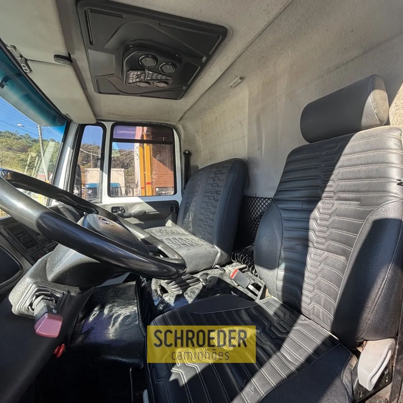 Ford cargo 1119 - Foto 5
