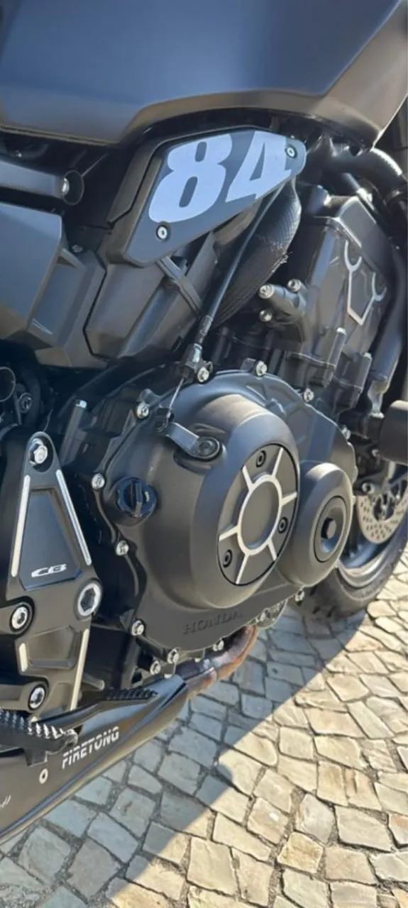 Cb 1000 - Foto 2