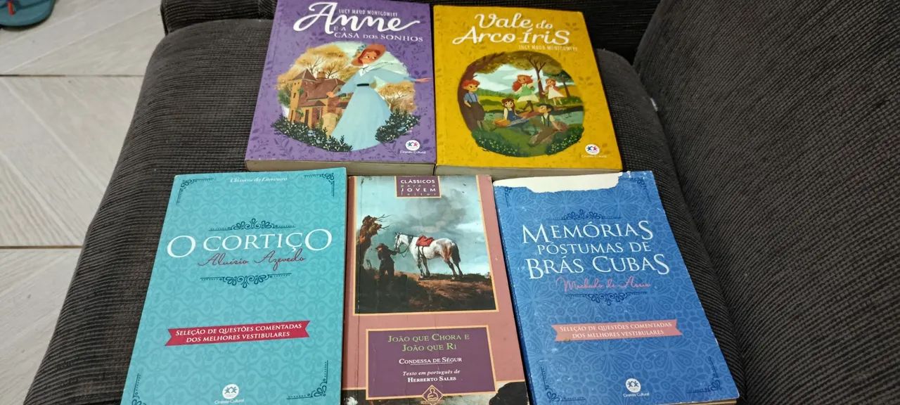 Lote com 5 livros