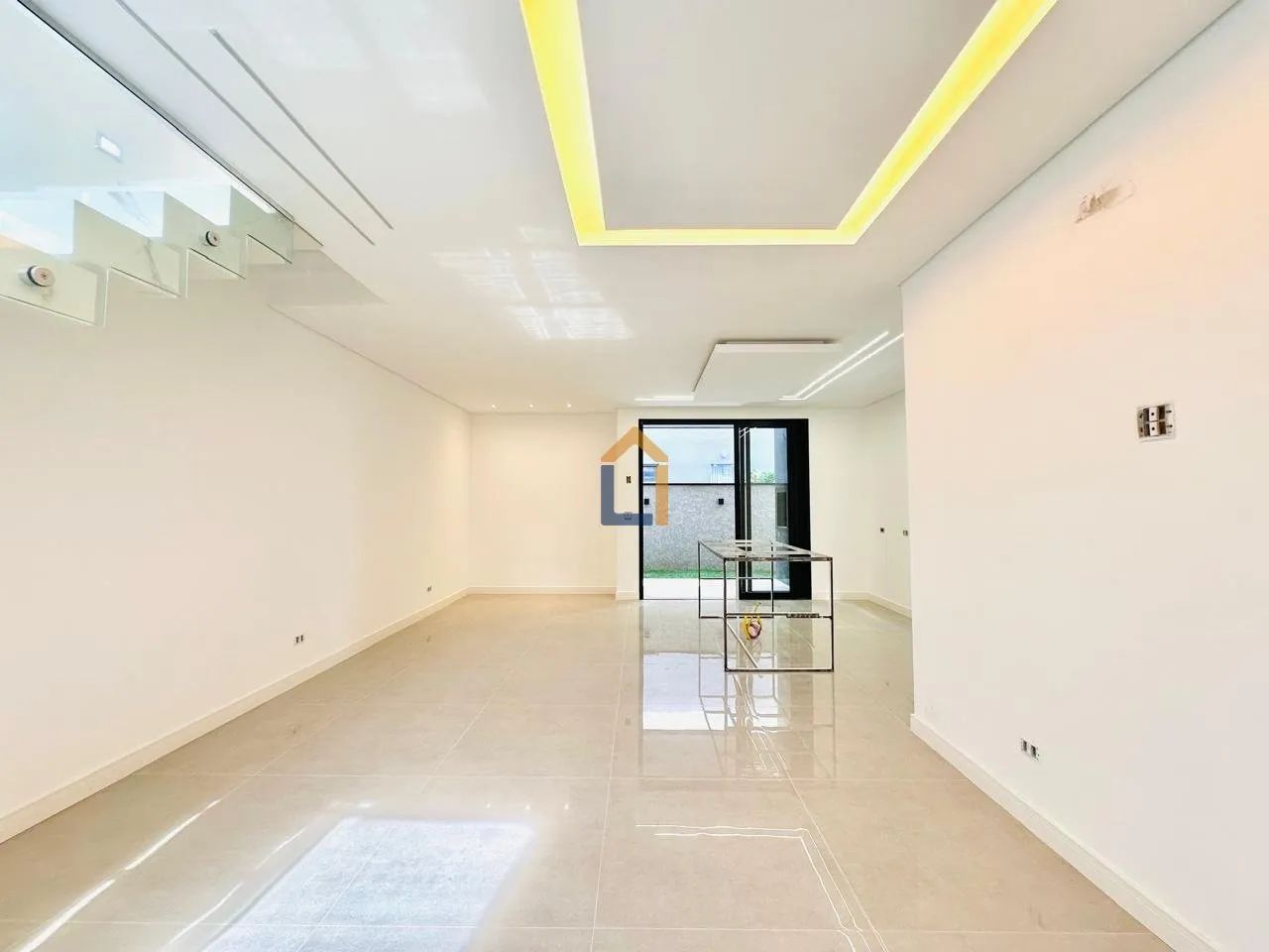 Sobrado com 146m² no bairro Umbara - Foto 5