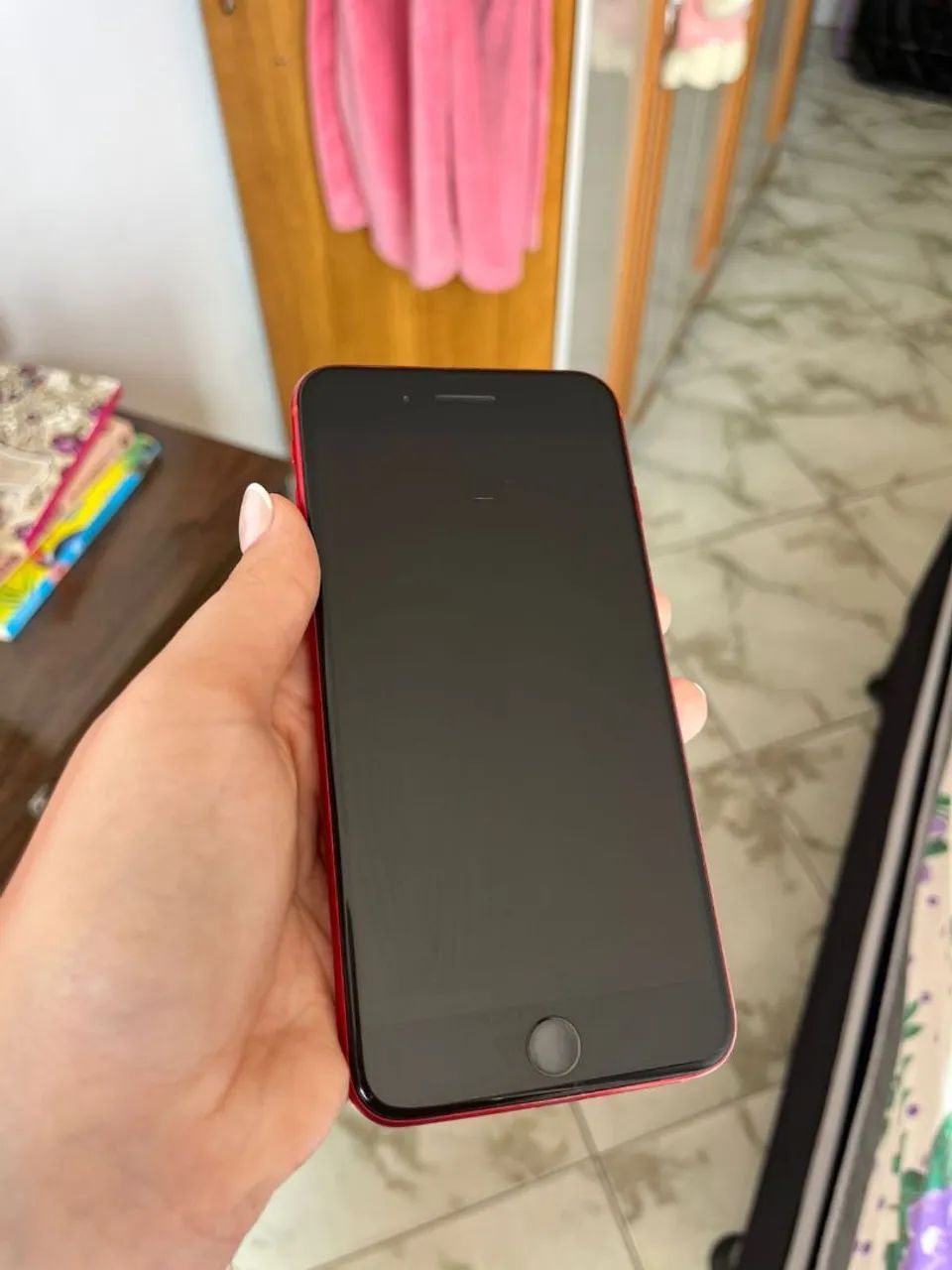 IPHONE 8 PLUS RED ORIGINAL - Celulares e Smartphones - Marcílio de