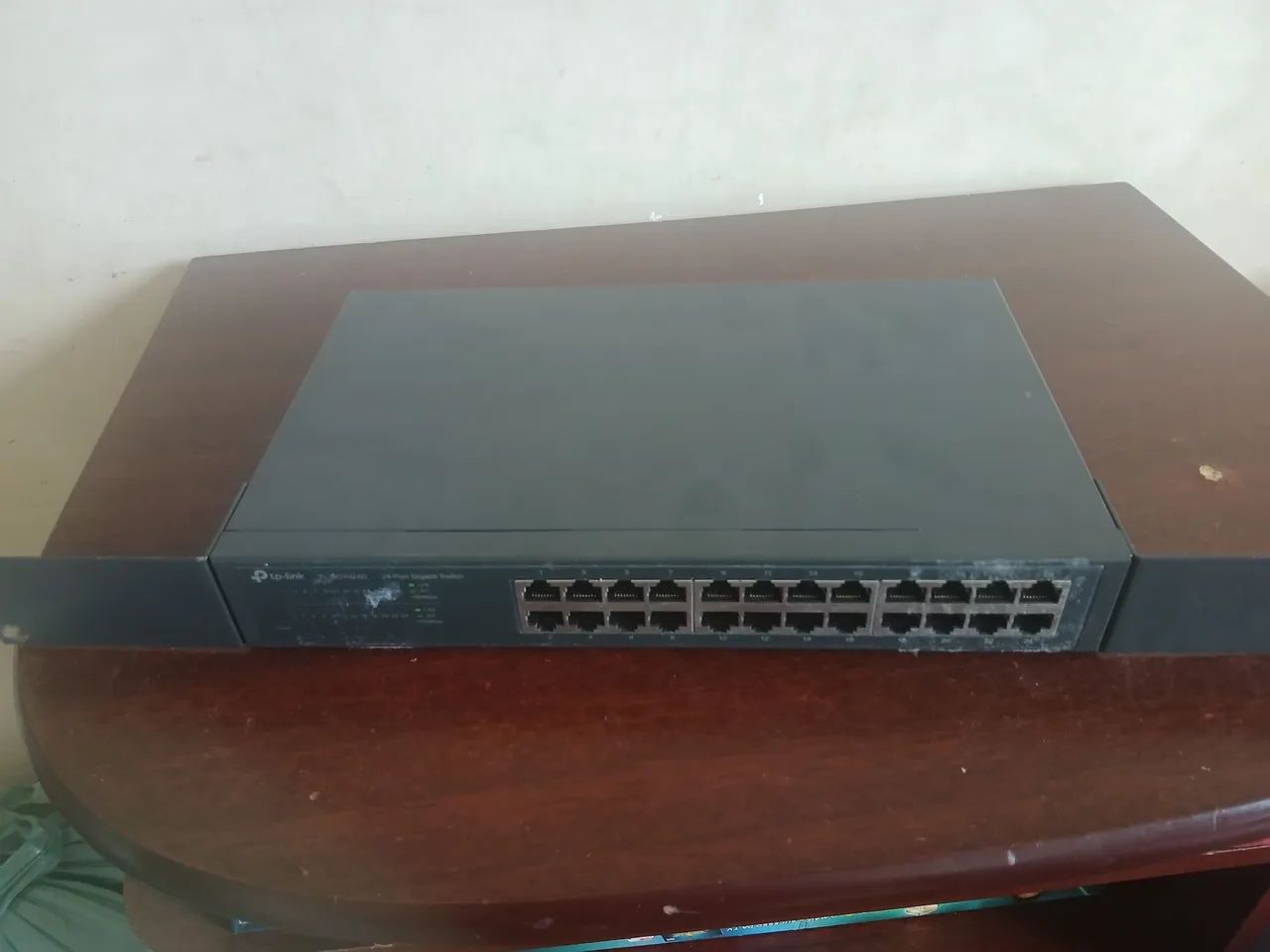 Switch tp-link, 24 portas, TL-SG1024D