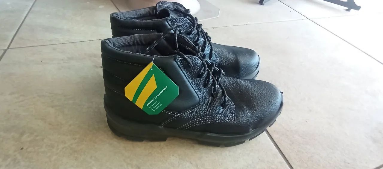 Botas de segurança novas - Foto 3