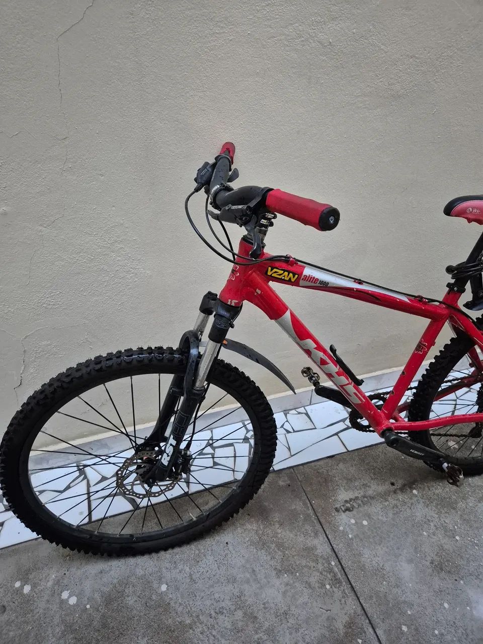 Bicicleta aro 26 KHS - Foto 2