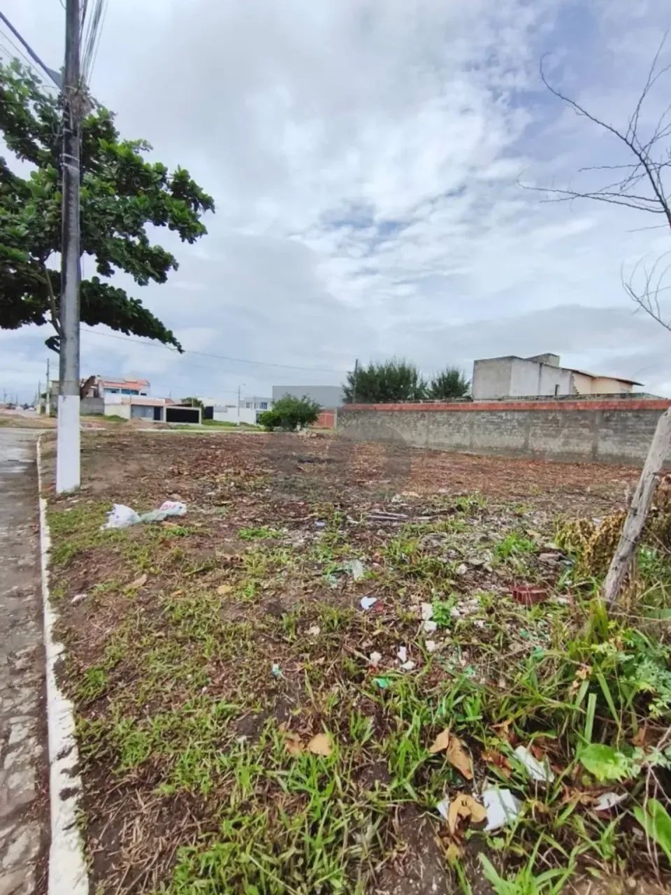 Lote no Bairro Aruana com 330m² - Aracaju\SE