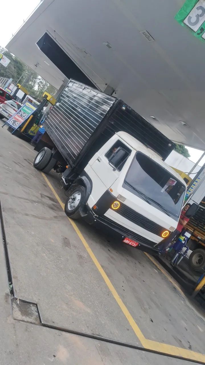 Vende se bau para caminhao 3/4 - Foto 2